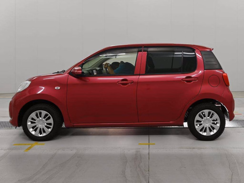 DAIHATSU BOON
