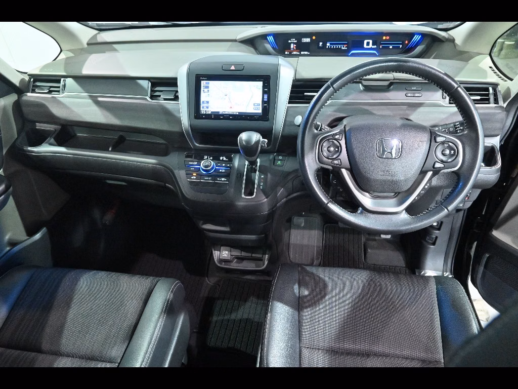 HONDA FREED+