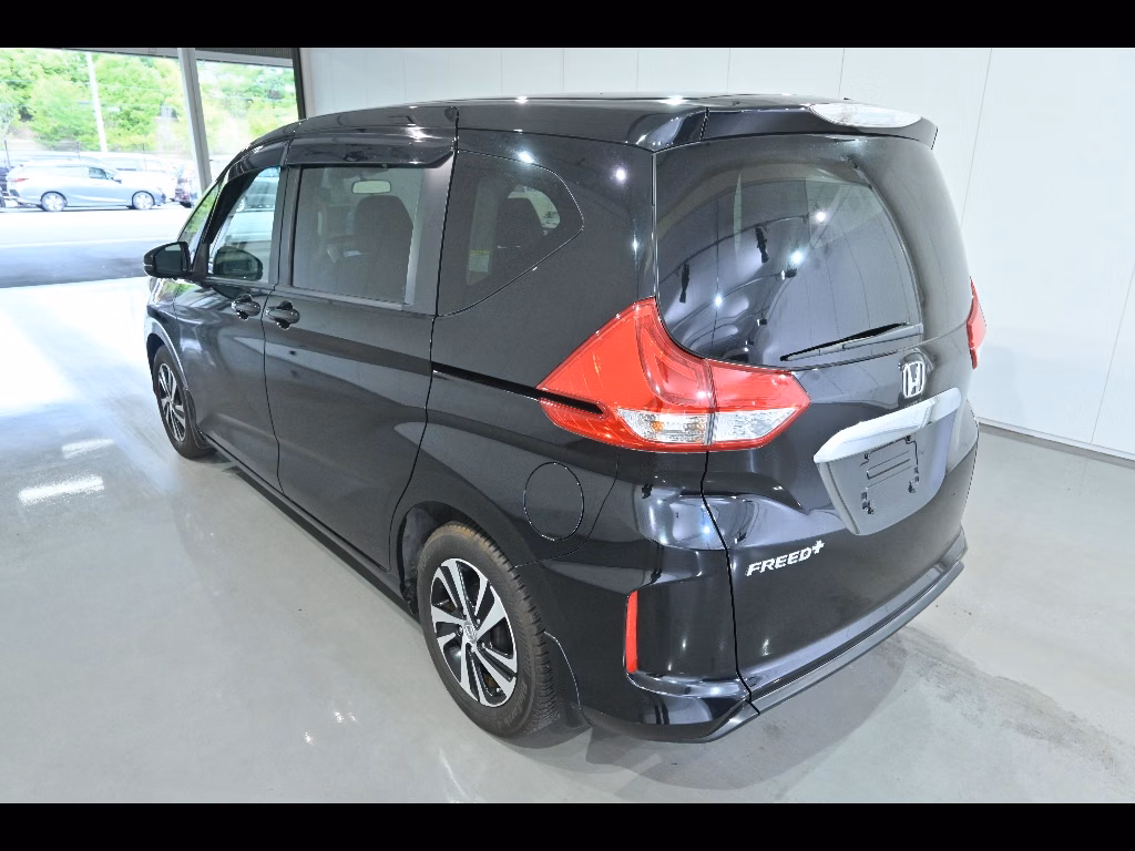 HONDA FREED+