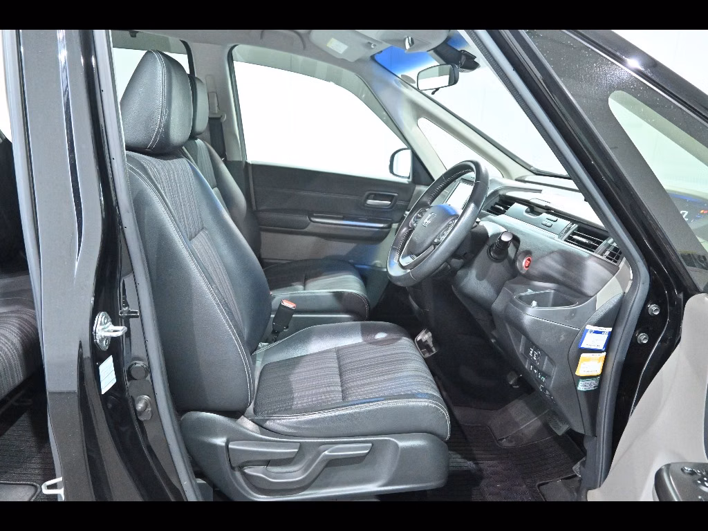 HONDA FREED+