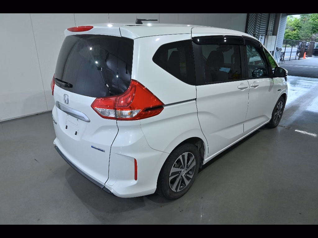 HONDA FREED+