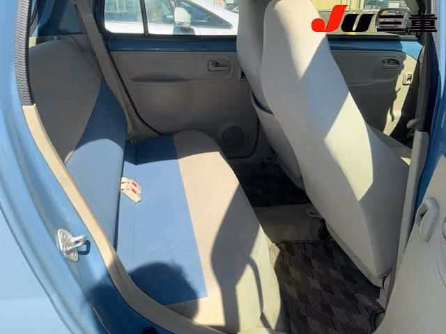 DAIHATSU ESSE