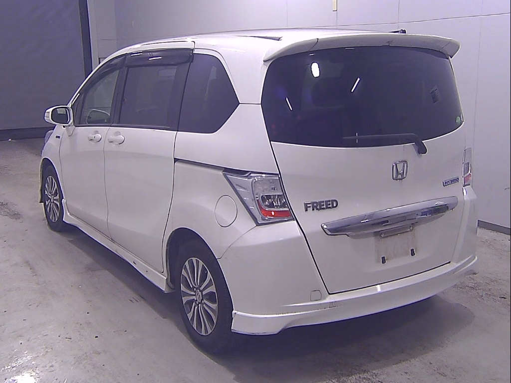HONDA FREED