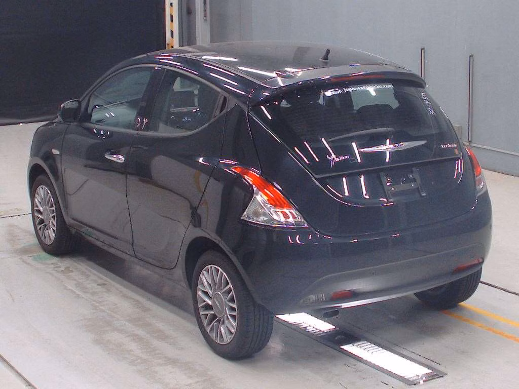 CHRYSLER YPSILON