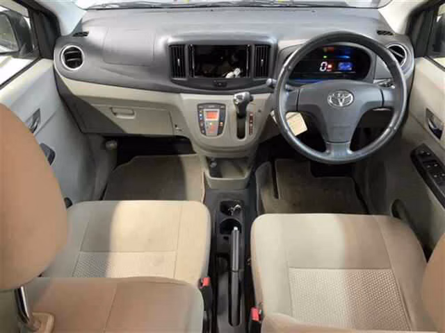 TOYOTA PIXIS EPOCH