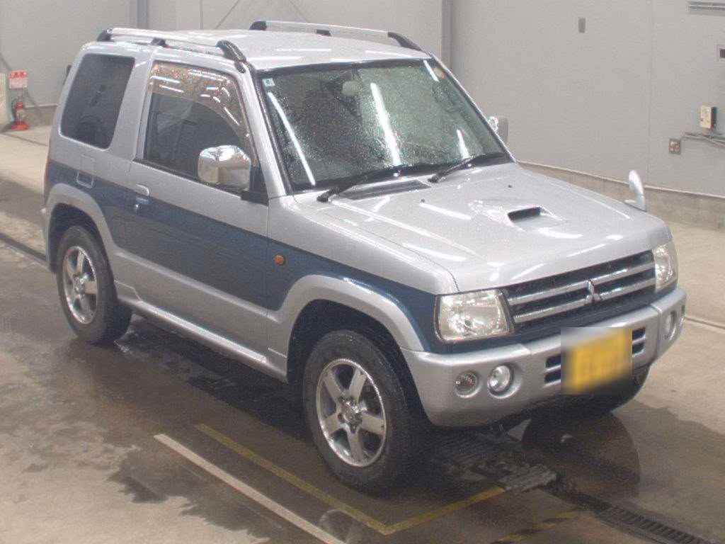 MITSUBISHI PAJERO MINI