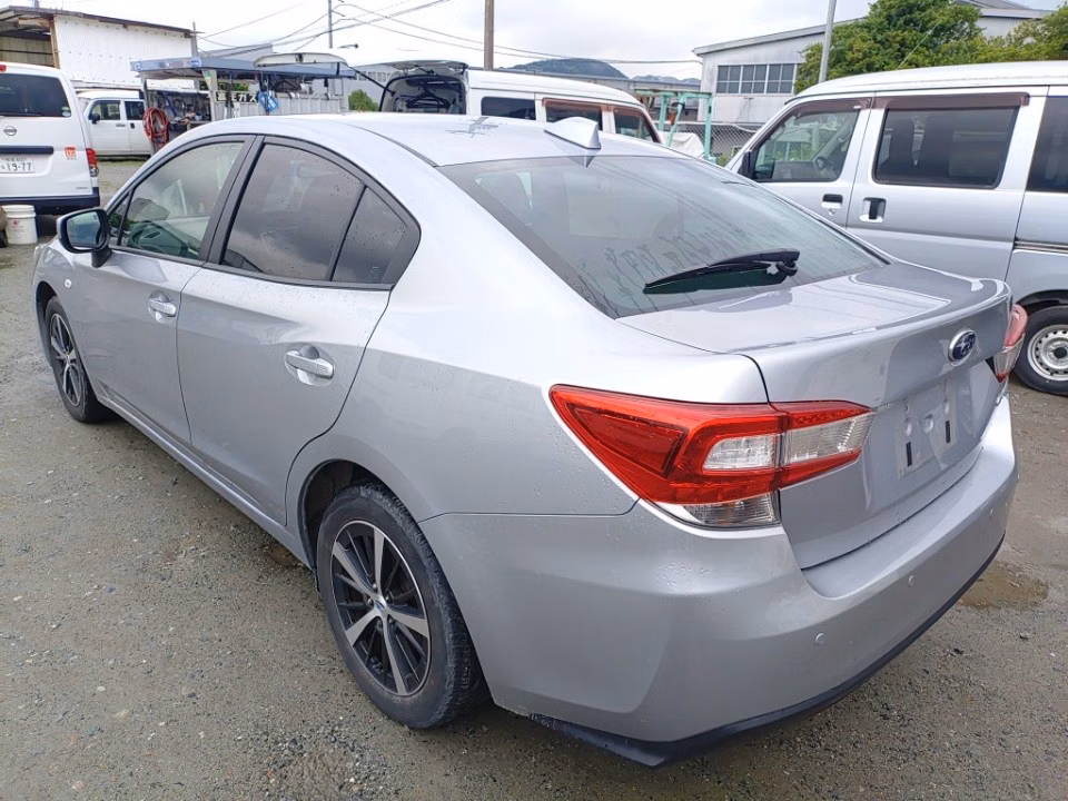 SUBARU IMPREZA
