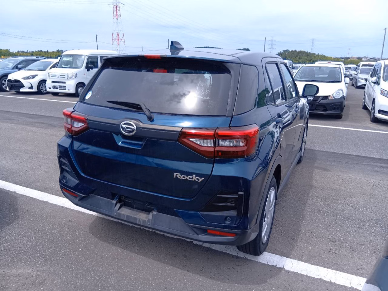 DAIHATSU ROCKY