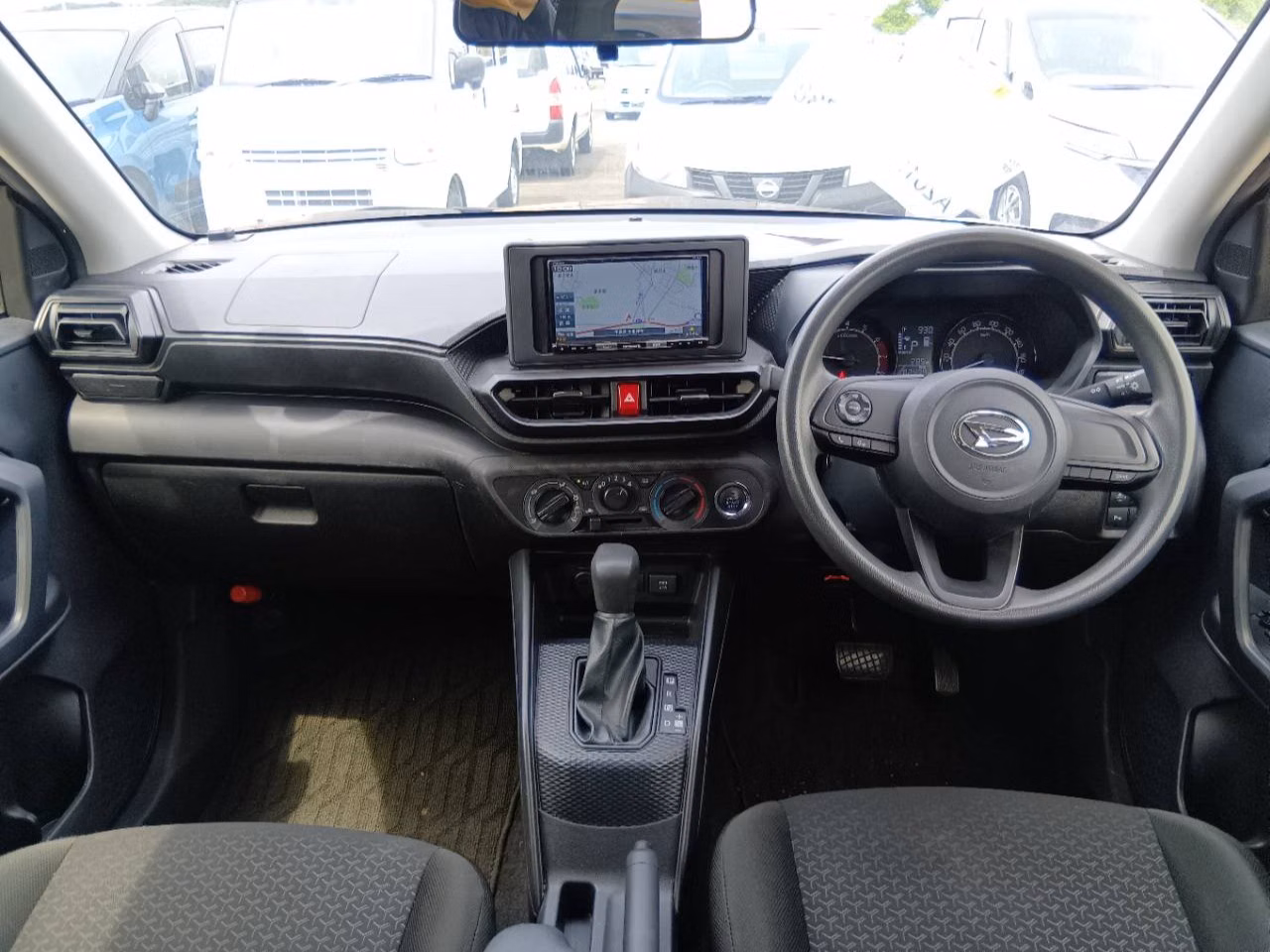 DAIHATSU ROCKY