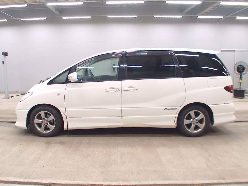 TOYOTA ESTIMA