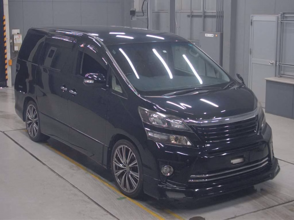 TOYOTA VELLFIRE