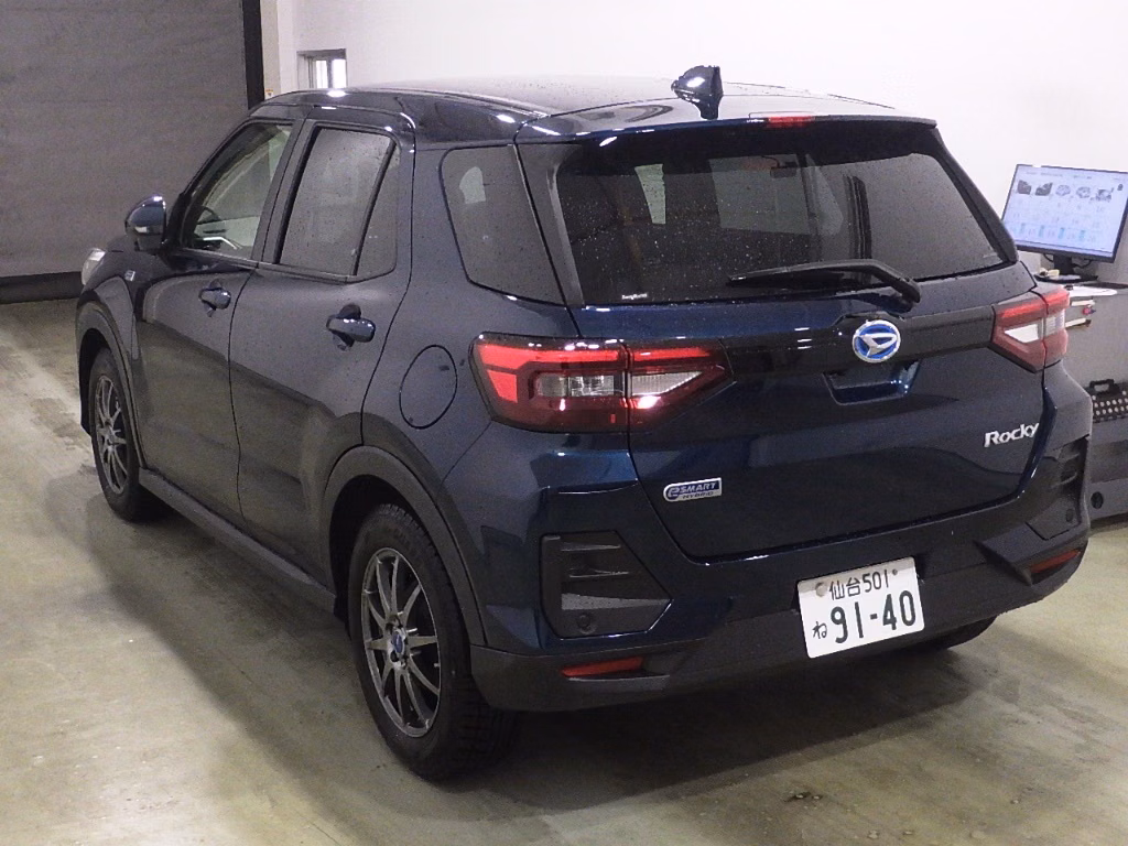 DAIHATSU ROCKY
