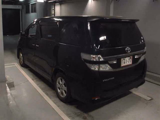 TOYOTA VELLFIRE