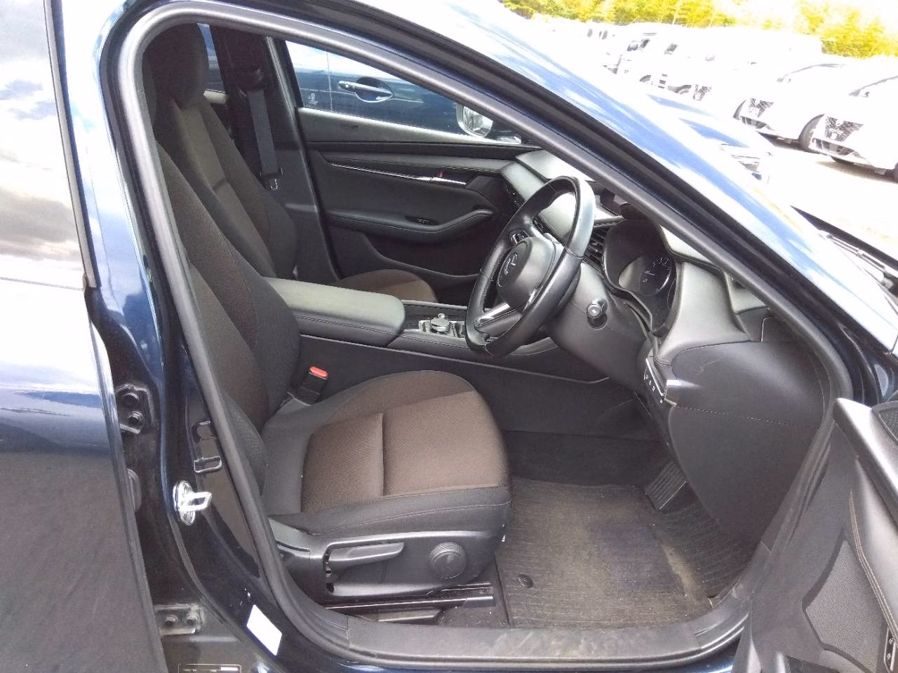 MAZDA MAZDA3