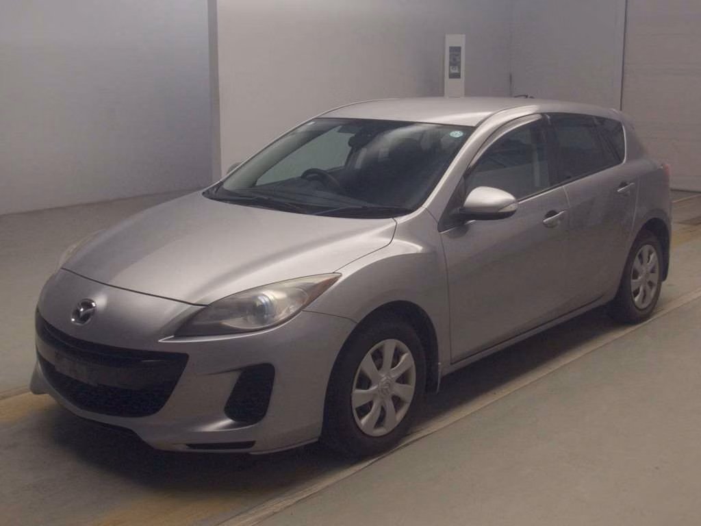 MAZDA AXELA