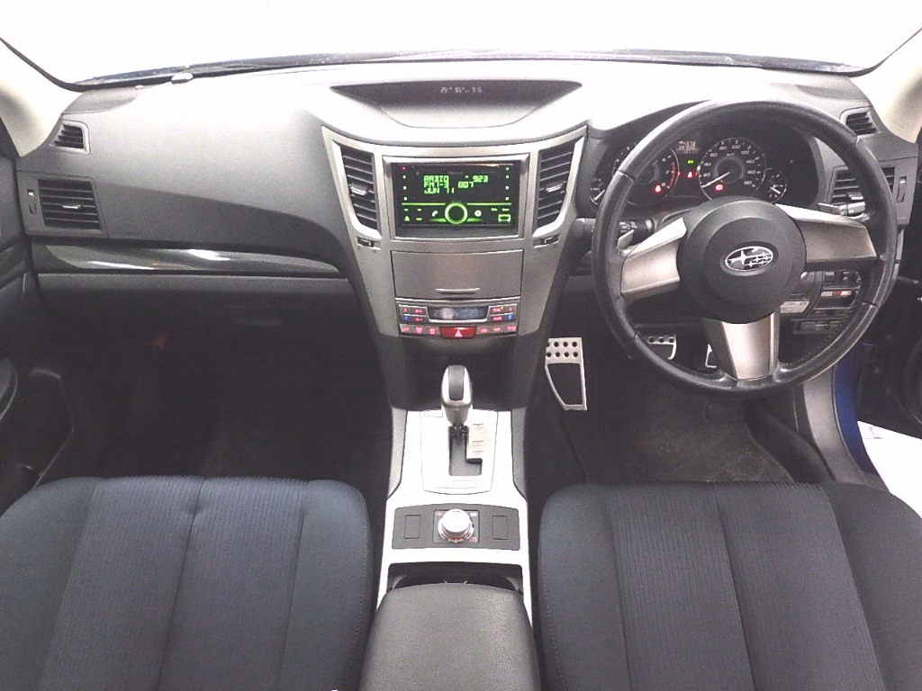 SUBARU LEGACY
