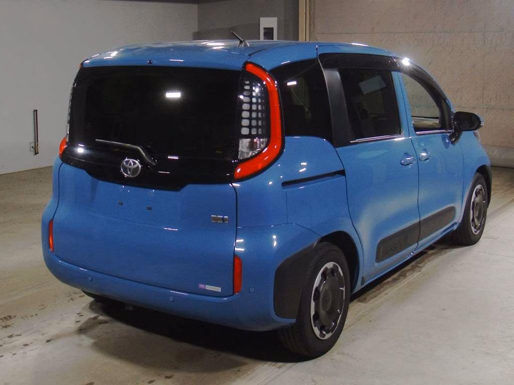 TOYOTA SIENTA