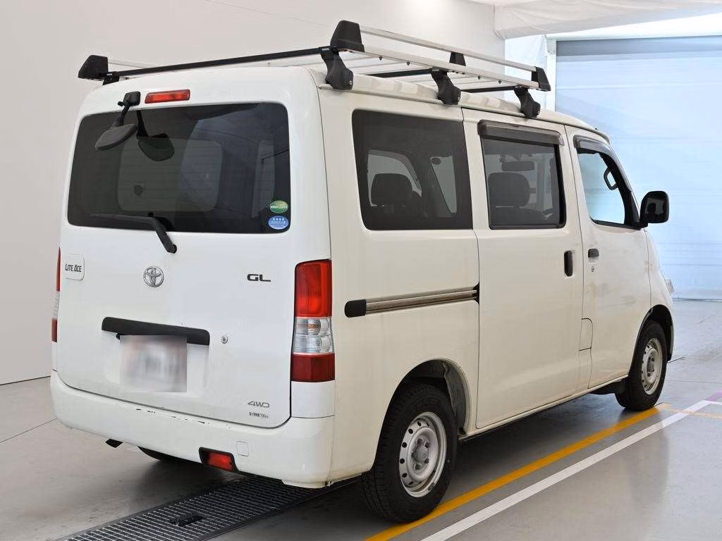 TOYOTA LITE ACE