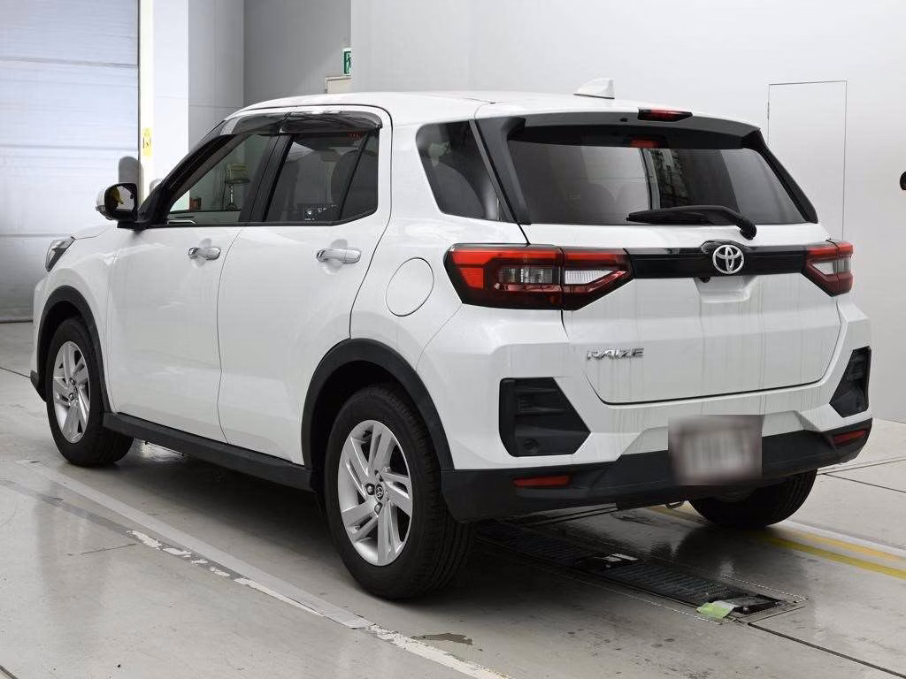 TOYOTA RAIZE