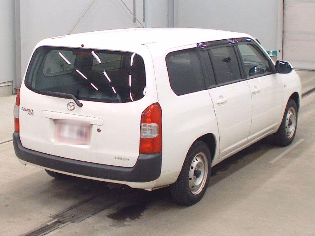 MAZDA FAMILIA