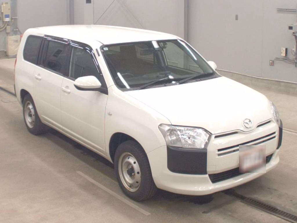MAZDA FAMILIA