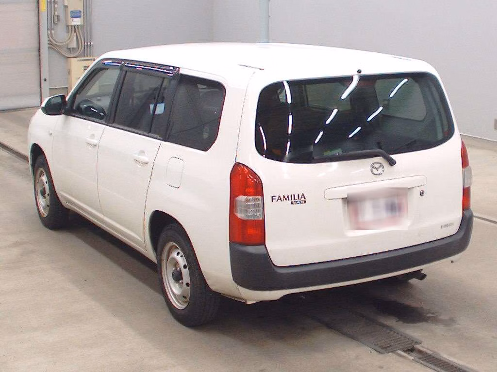 MAZDA FAMILIA