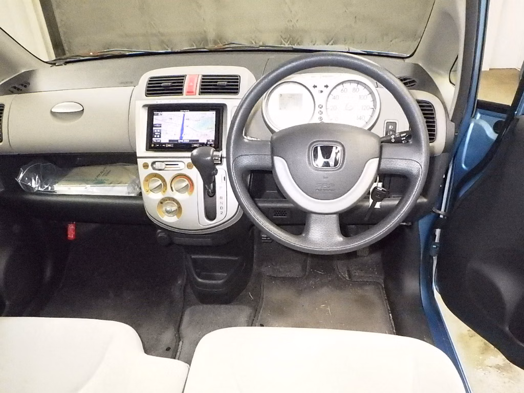 HONDA LIFE
