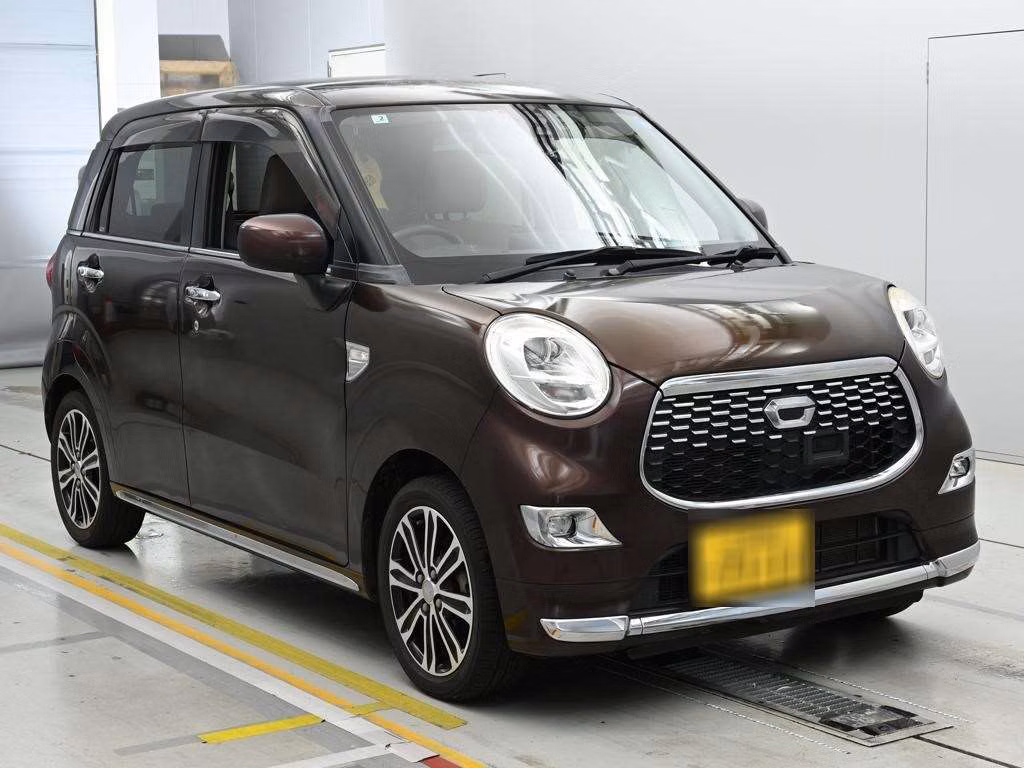 DAIHATSU CAST