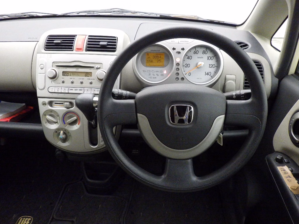 HONDA LIFE