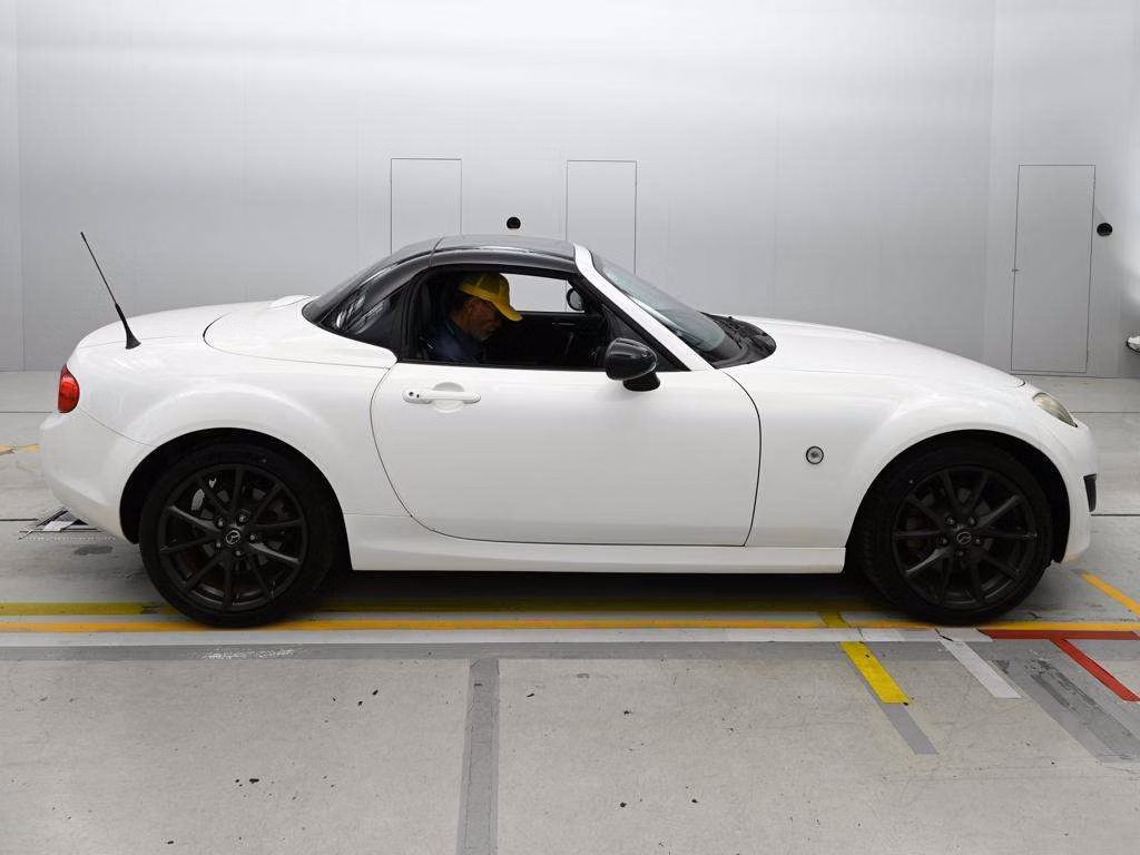 MAZDA ROADSTER