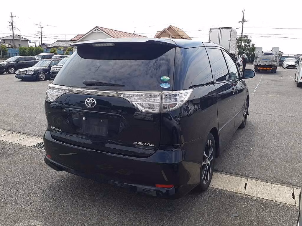 TOYOTA ESTIMA