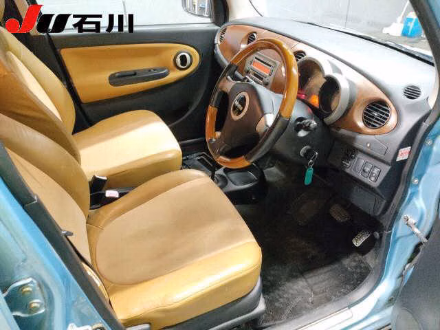 DAIHATSU MIRA GINO