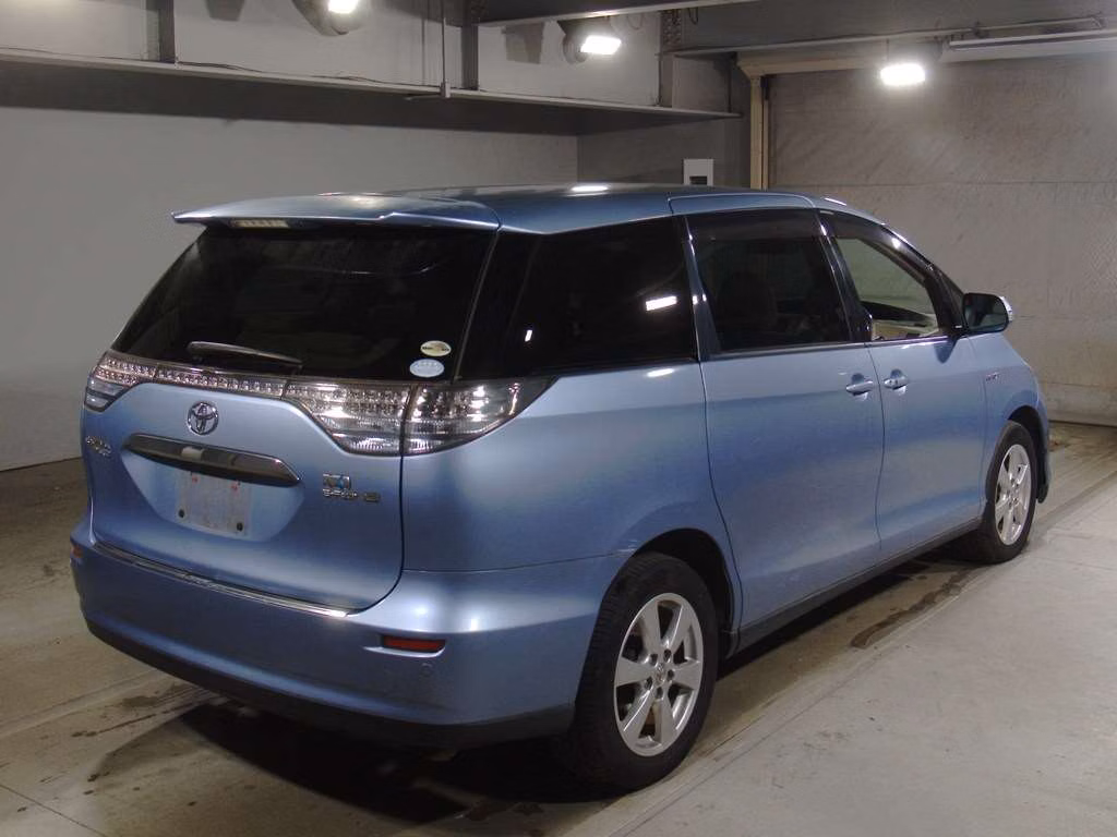 TOYOTA ESTIMA