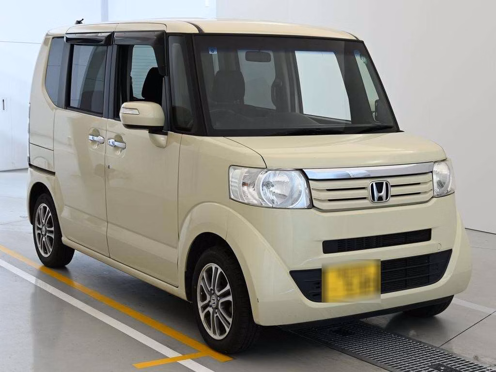 HONDA N-BOX