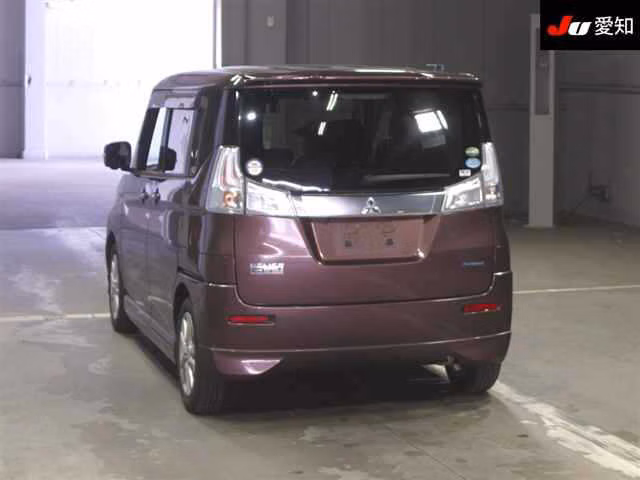 MITSUBISHI DELICA D:2