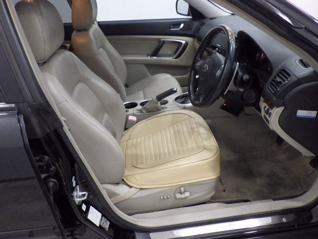 SUBARU OUTBACK