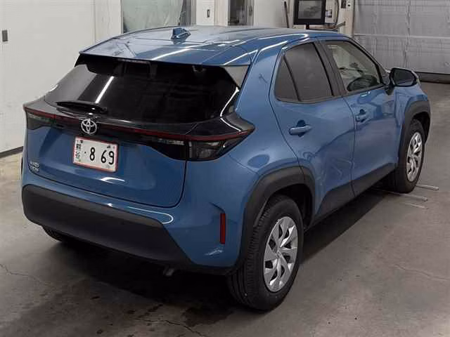 TOYOTA YARIS CROSS