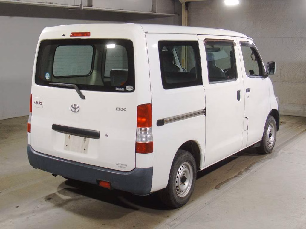 TOYOTA LITE ACE
