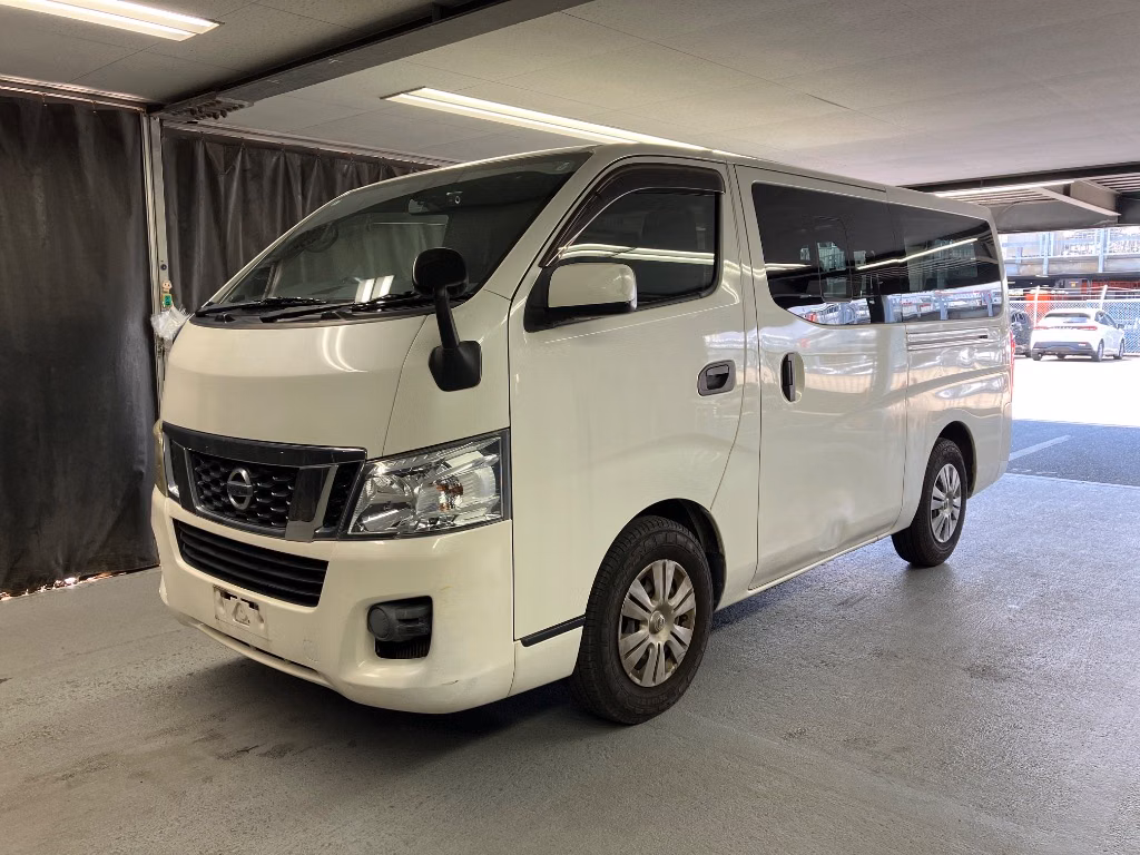 NISSAN NV350 CARAVAN