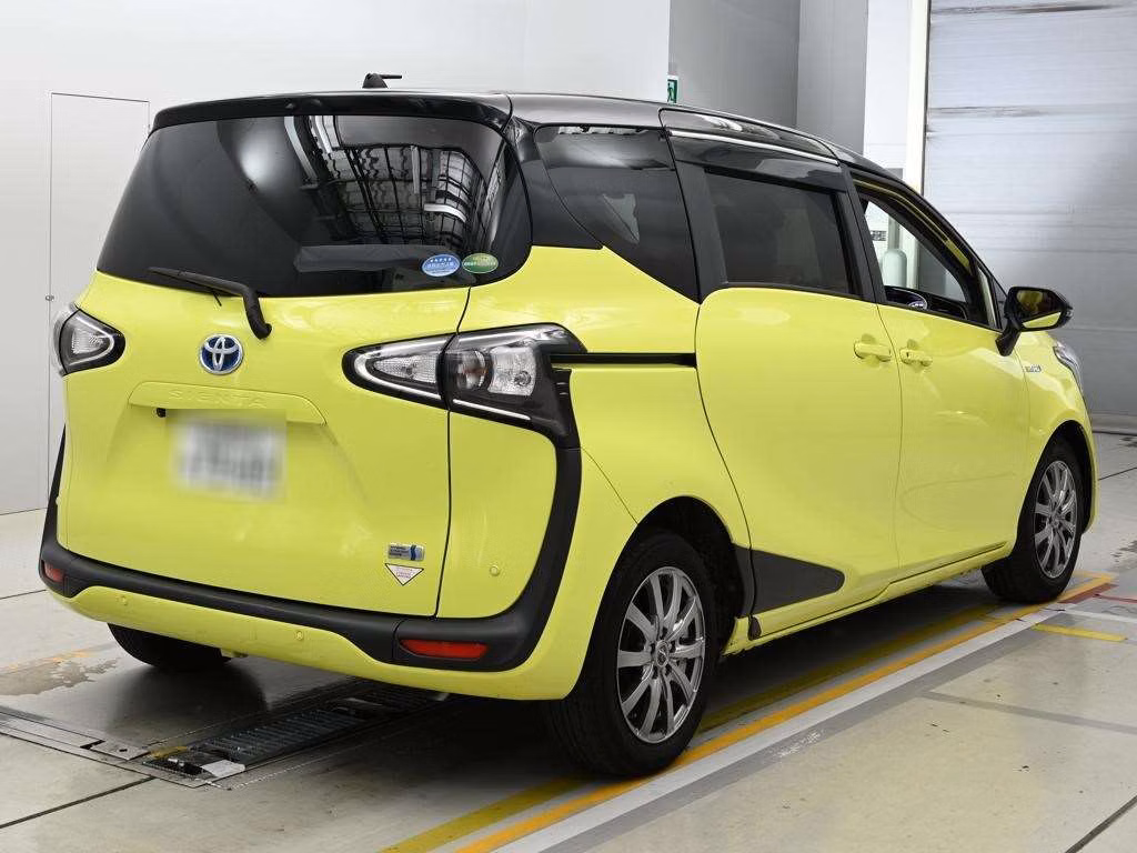 TOYOTA SIENTA