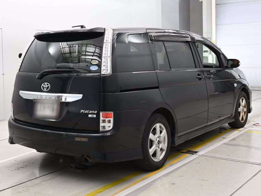 TOYOTA ISIS