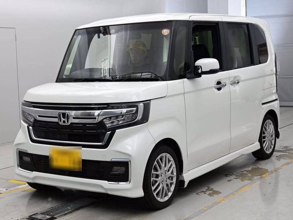 HONDA N-BOX