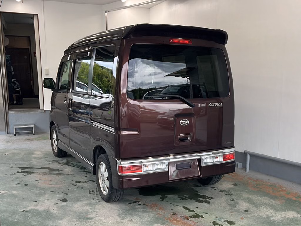 DAIHATSU ATRAI