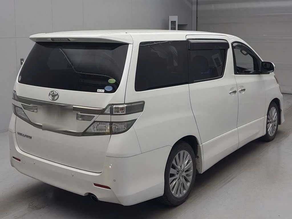 TOYOTA VELLFIRE