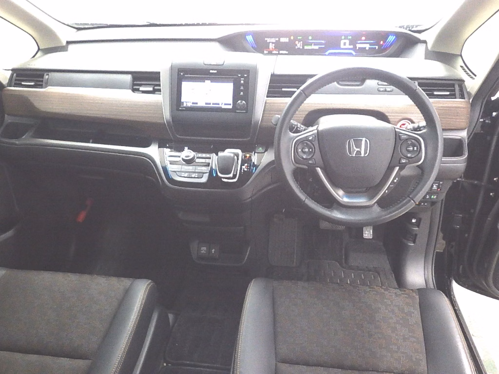 HONDA FREED+