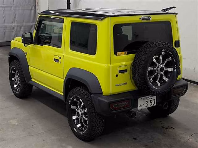 SUZUKI JIMNY SIERRA