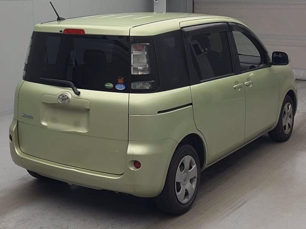 TOYOTA SIENTA
