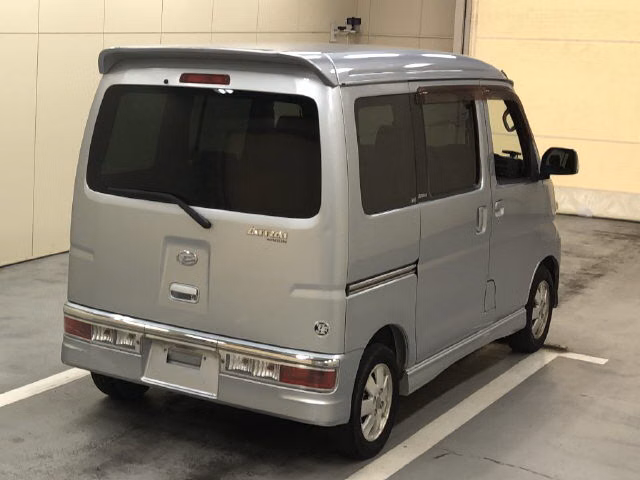 DAIHATSU ATRAI