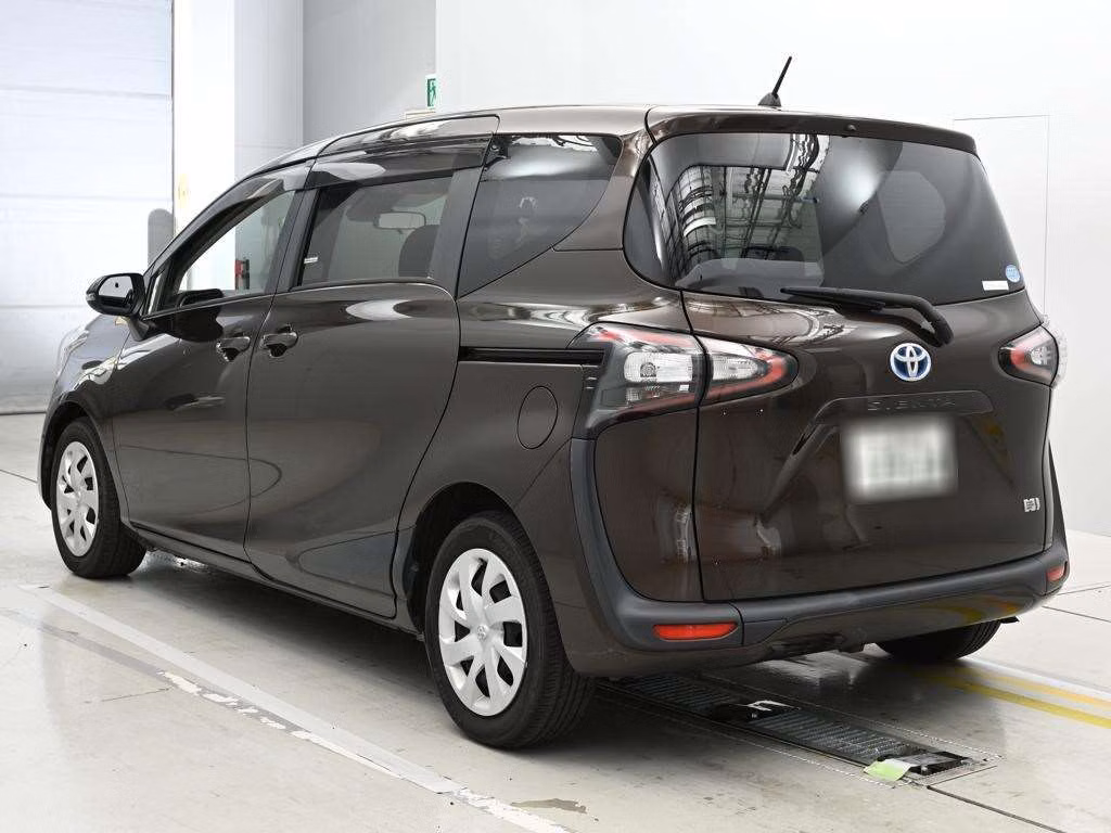 TOYOTA SIENTA