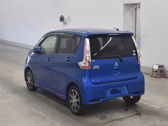 MITSUBISHI EK CUSTOM
